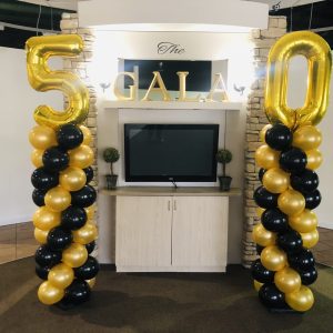 303B Classic Column with Number Topper