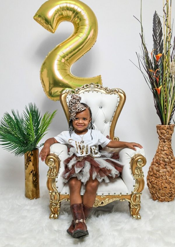 Kids Throne Chair Rental