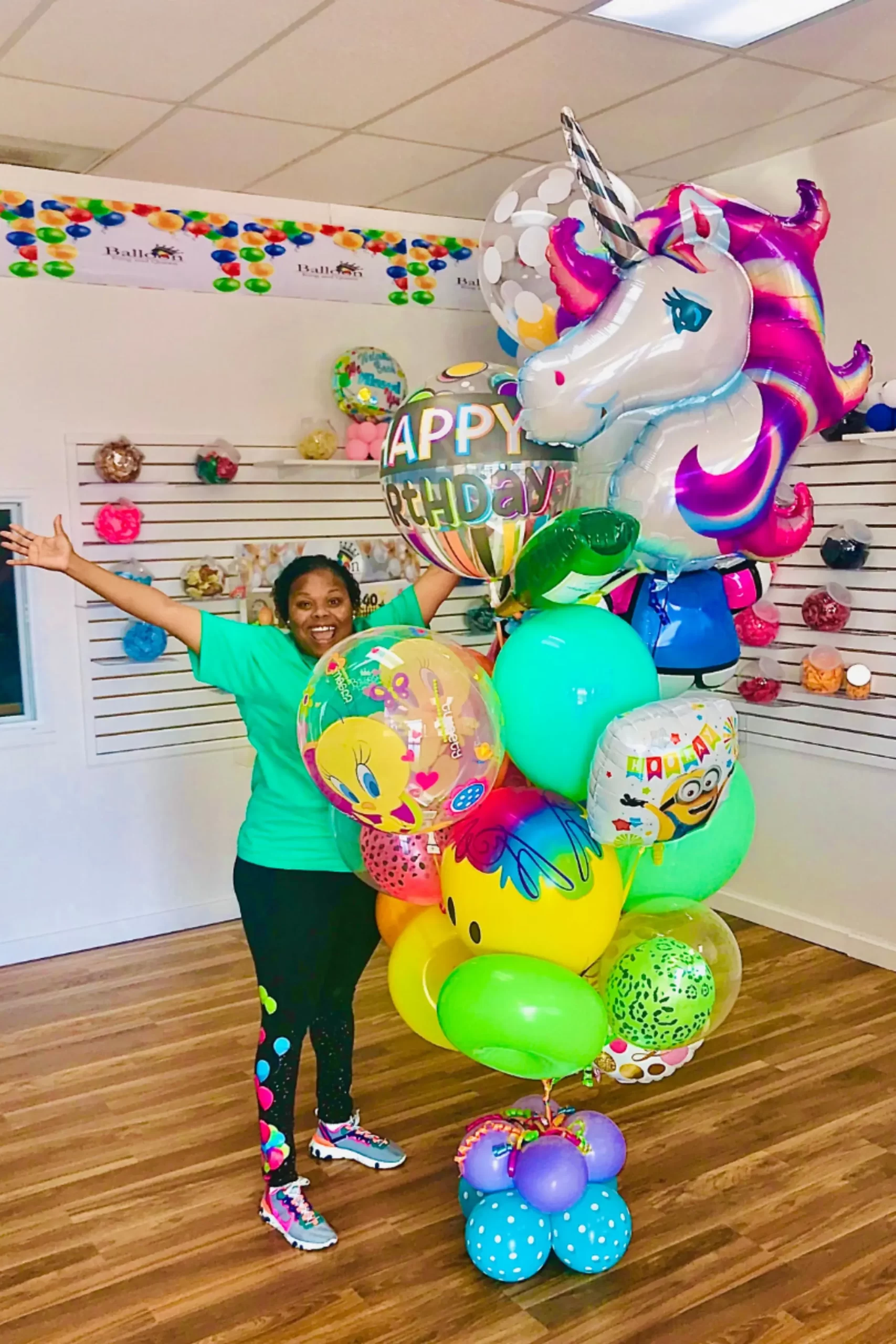 Unicorn balloon decor